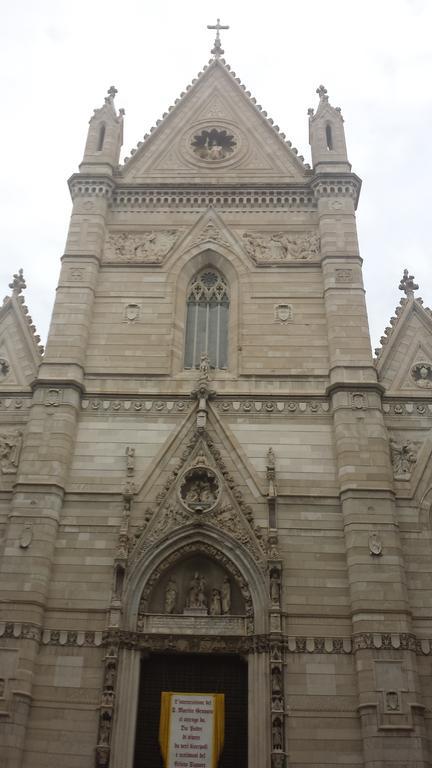 ナポリ Duomo 89 Bed & Breakfast エクステリア 写真