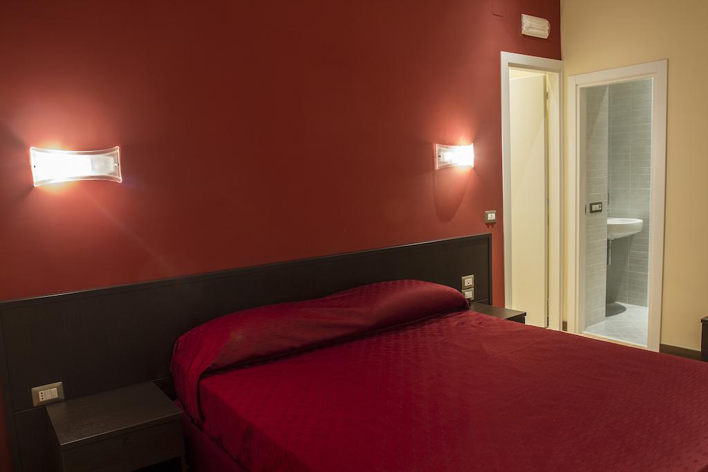 ナポリ Duomo 89 Bed & Breakfast 部屋 写真