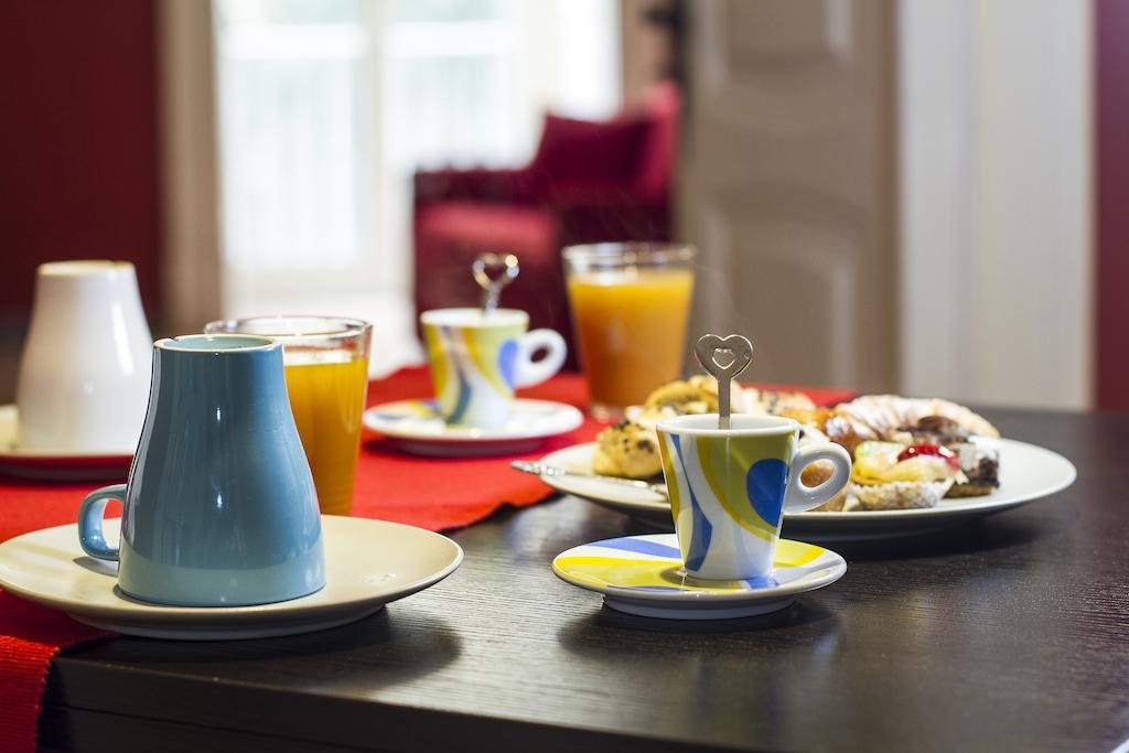 ナポリ Duomo 89 Bed & Breakfast エクステリア 写真